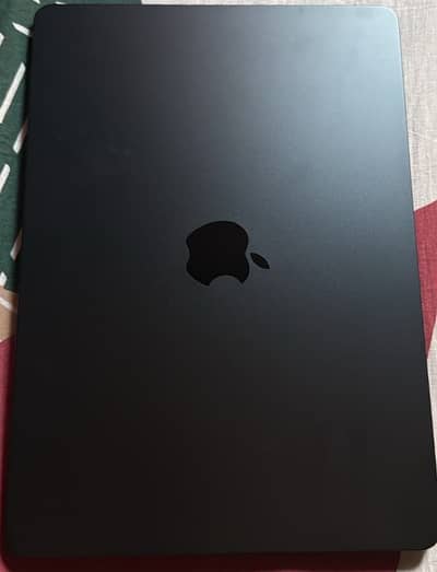13-inch MacBook Air M4 chip 16/512 gb