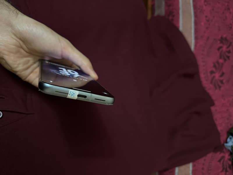 Google Pixel 8 2