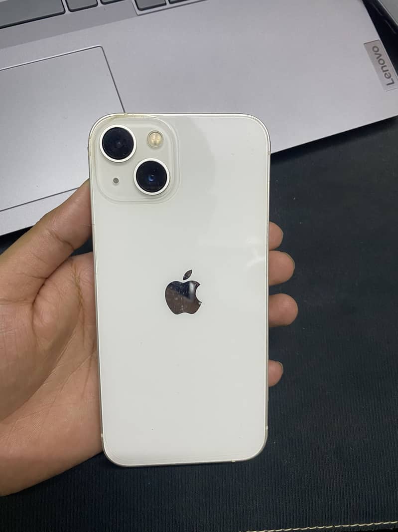 Apple iPhone 13 0