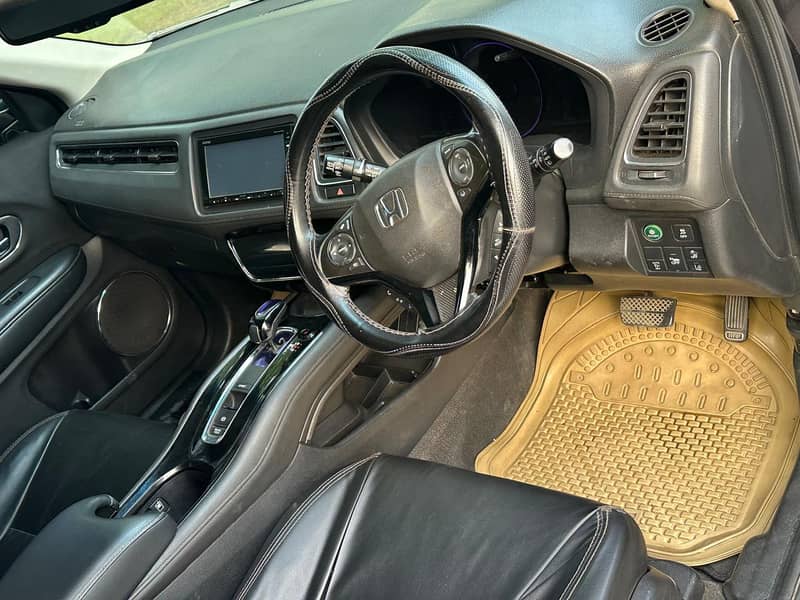 Honda Vezel 2016 3