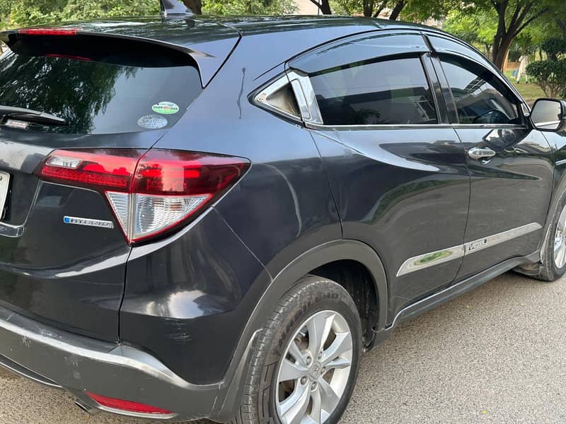 Honda Vezel 2016 6
