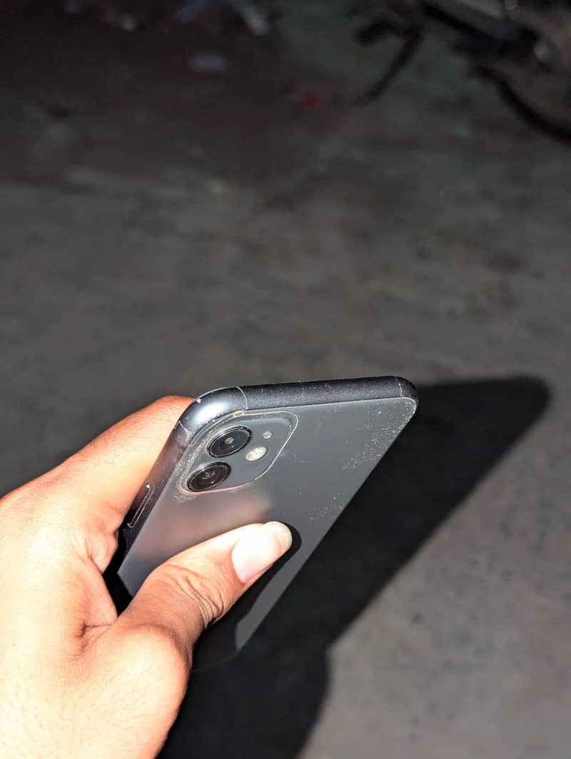 Apple iPhone 11 2