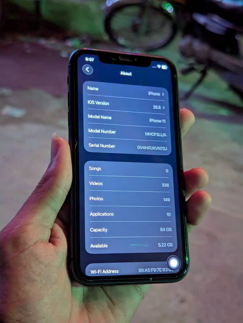 Apple iPhone 11 3