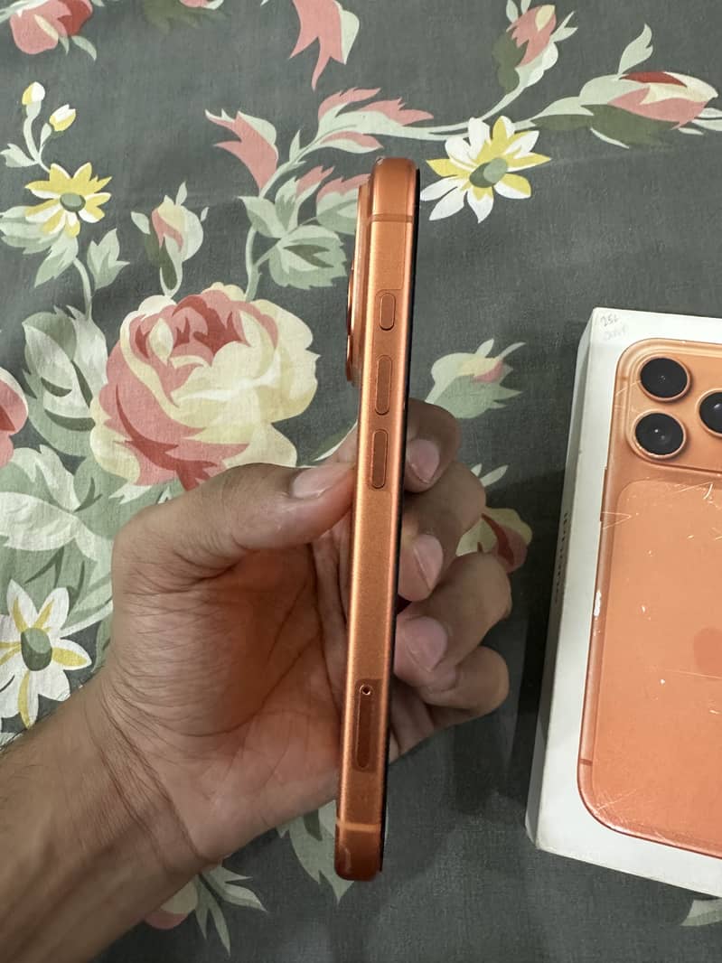 iPhone 17 Pro 5