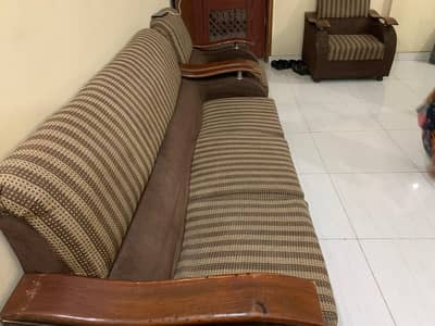 5 SEATER SOFA SET urgent sale