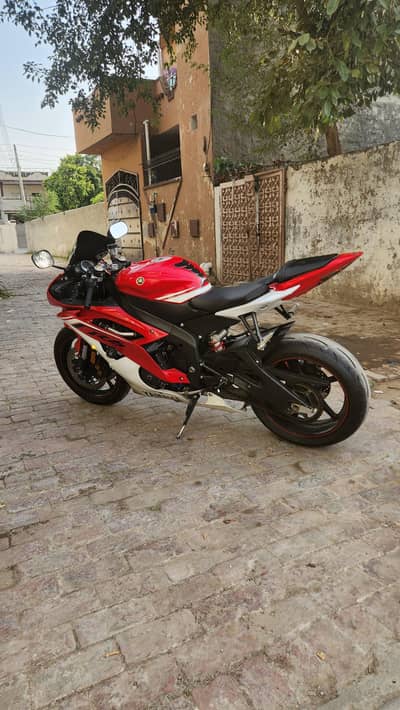 Yamaha R6 2013