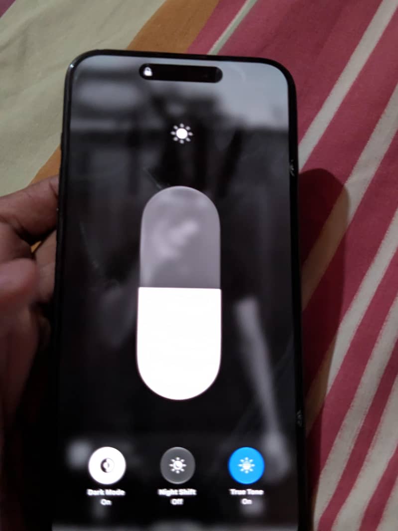 Apple iPhone 15 Pro Max 6