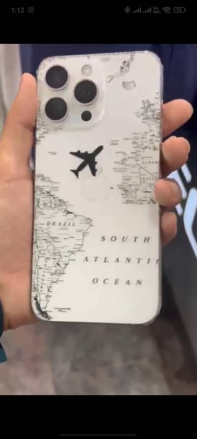 Apple iPhone 15 Pro Max Factory unlocked  Sim's working in glitch