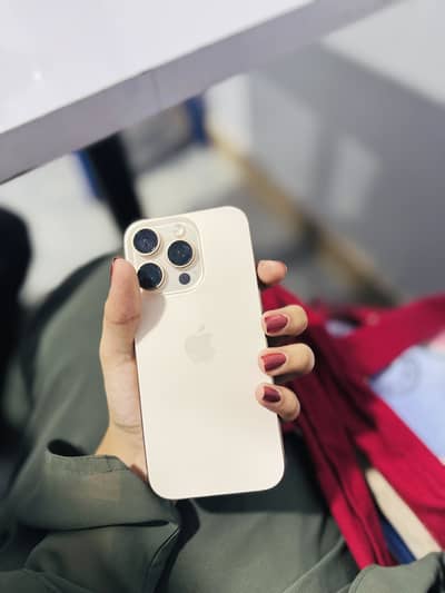 IPhone 16 Pro | Factory Unlock | Desert Colour | with box
