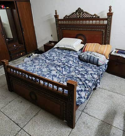 Solid pure wooden King size BedSet with side table and Dressing