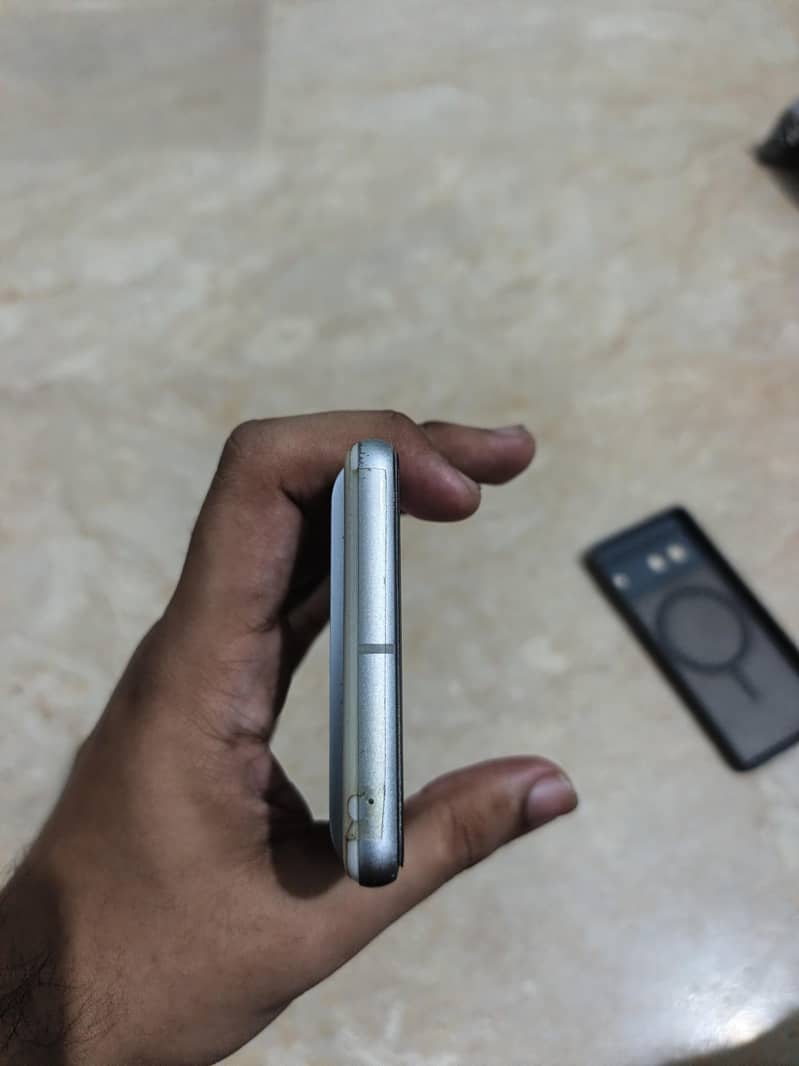 Google Pixel 7 2