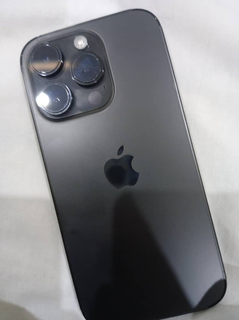 Apple iPhone 14 Pro 3