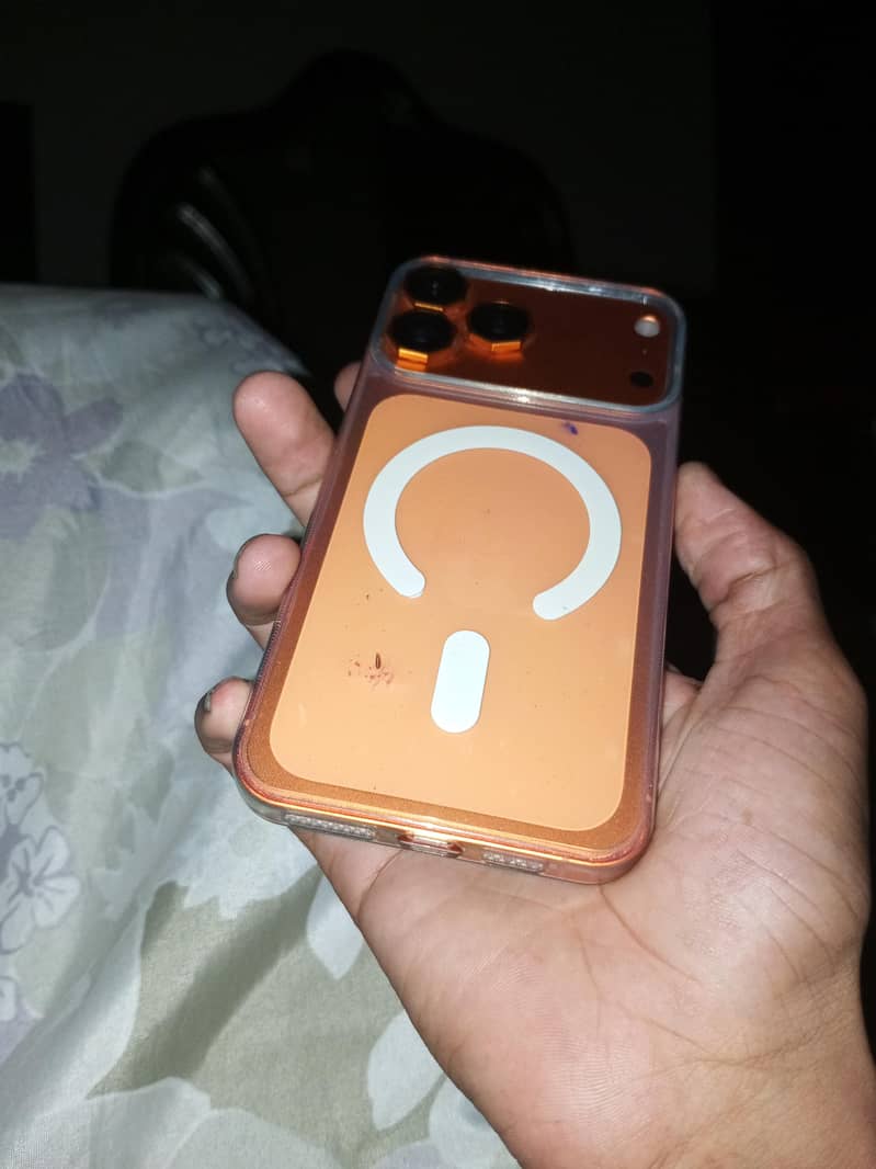Apple iPhone XS Max 1