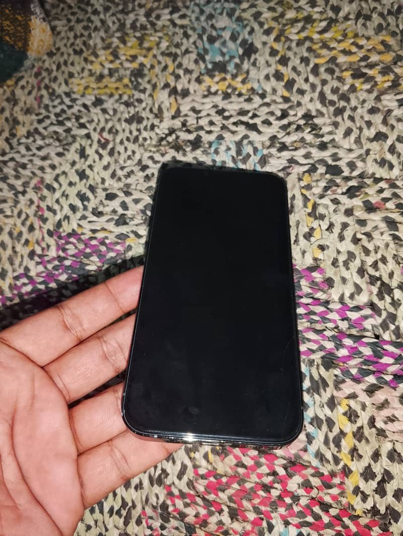 Apple iPhone 13 Pro 6