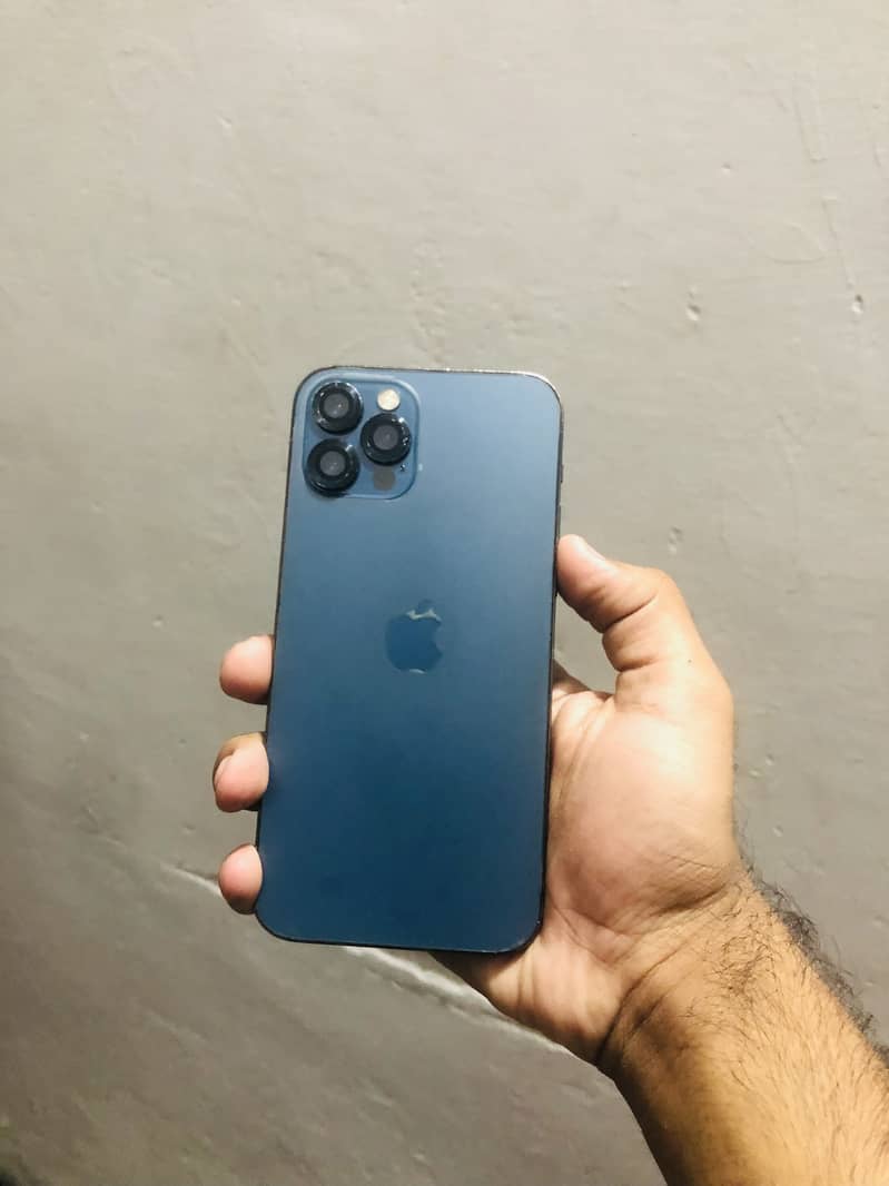 Apple iPhone 12 Pro 0