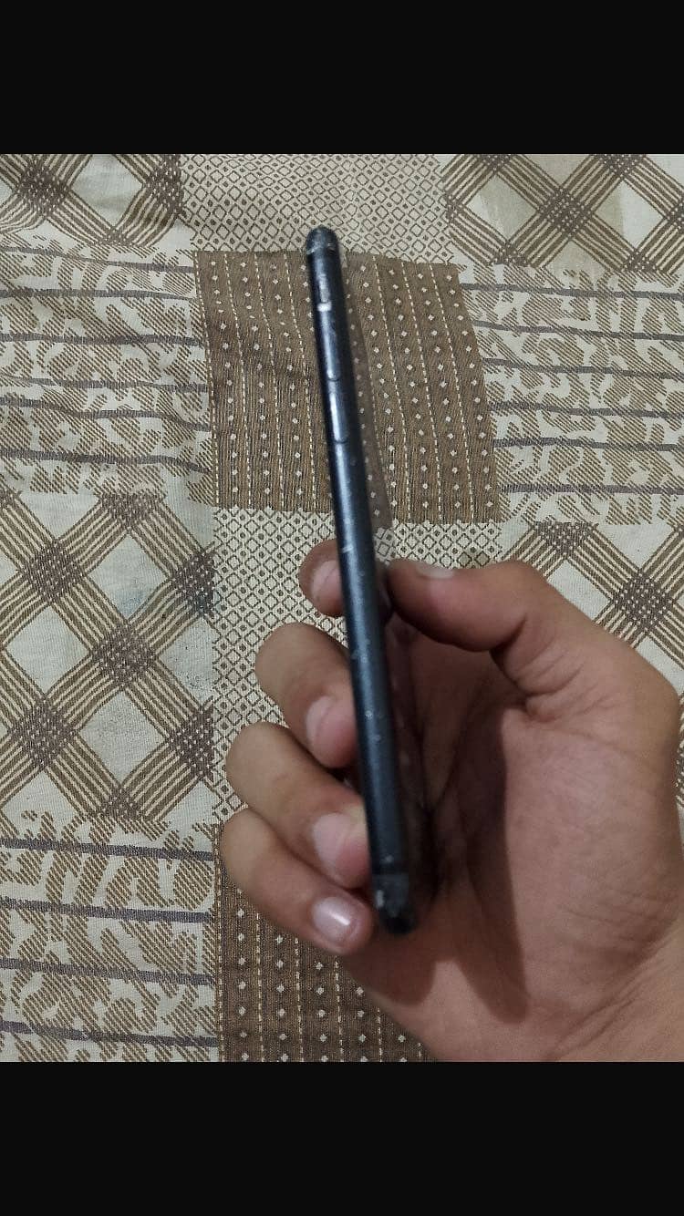 Apple iPhone 7 2