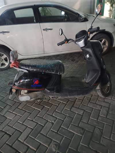 united electric scooter