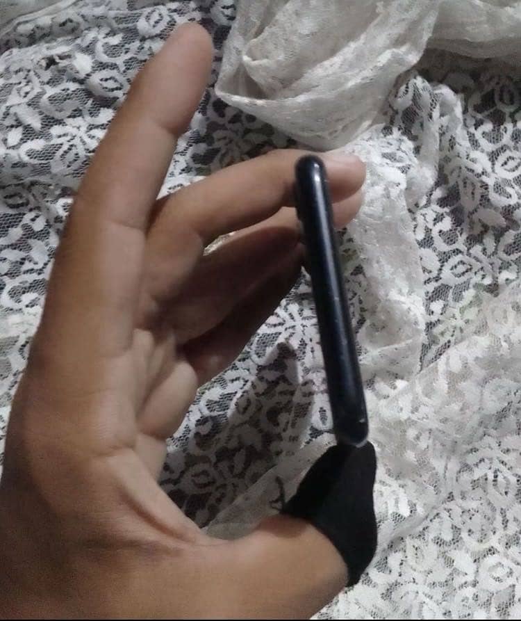 Apple iPhone SE 3