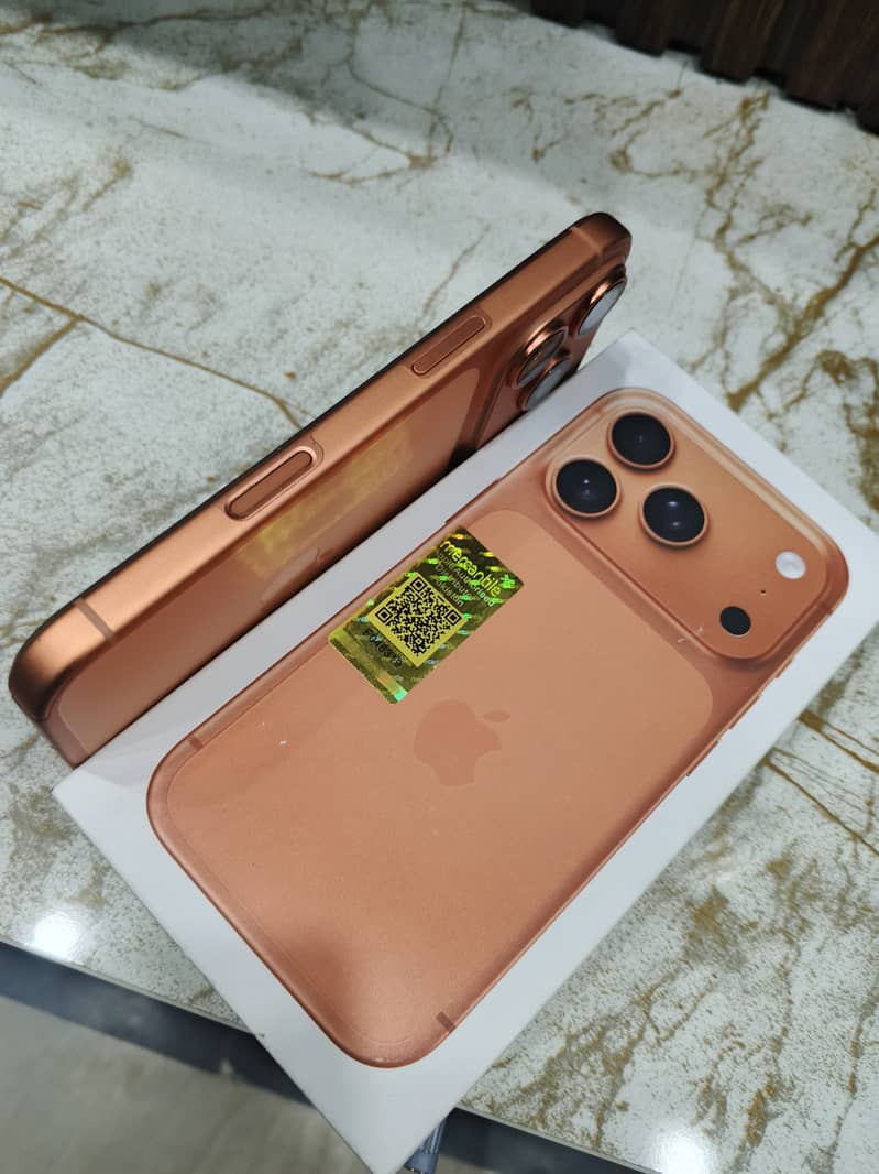 Apple iPhone 17 Pro 1