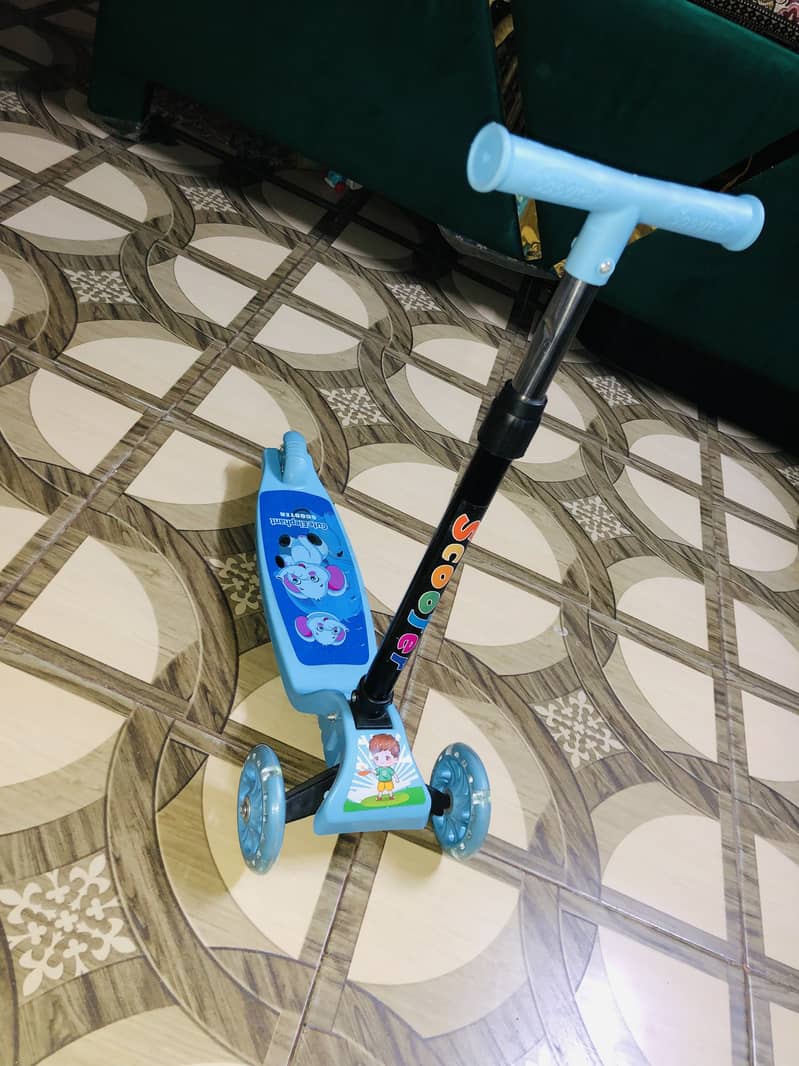 Scooty 0