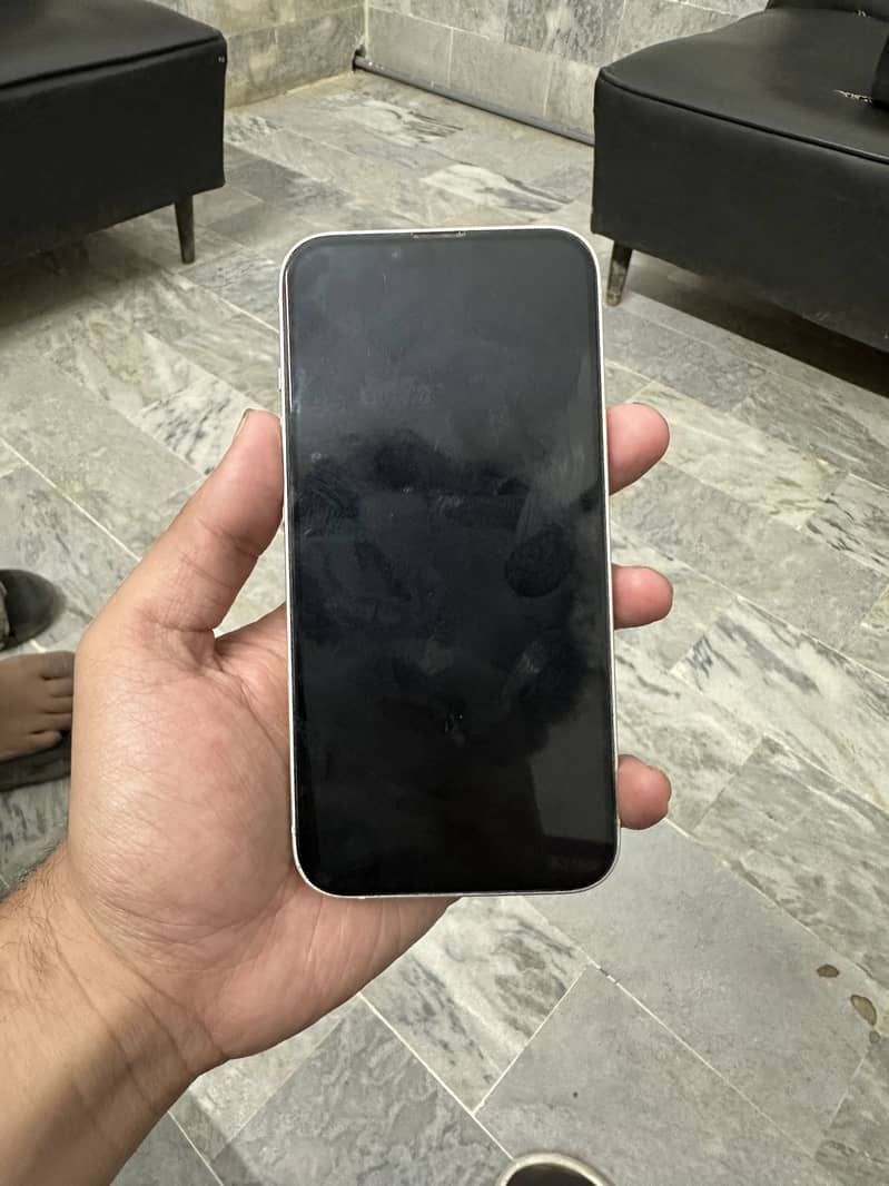 Apple iPhone 14 5