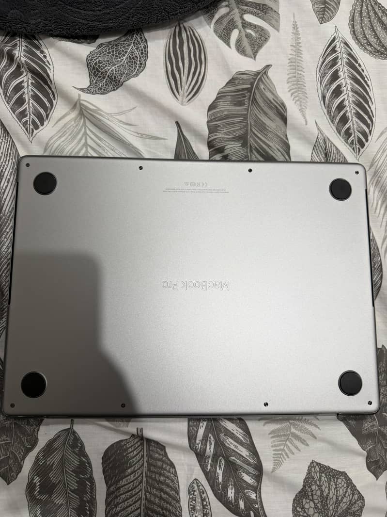 Macbook pro m1 3