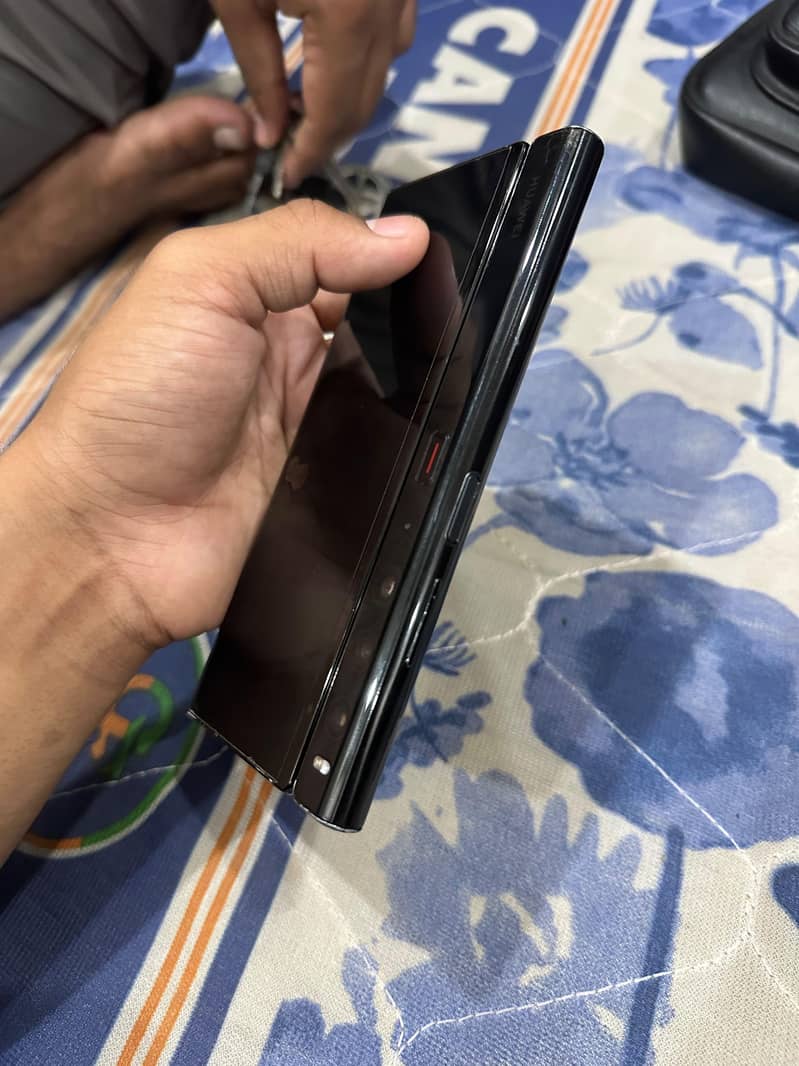 Huawei Mate Xs 2 2