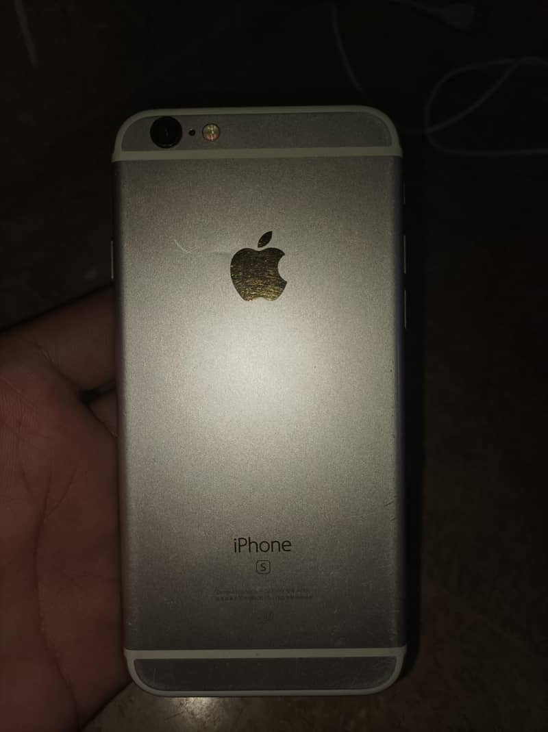 Apple iPhone 6S 1