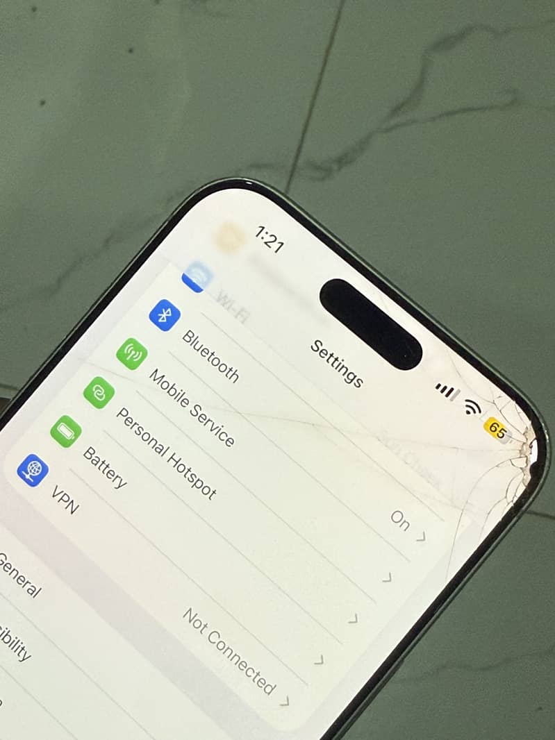 Apple iPhone 17 Pro Max 6