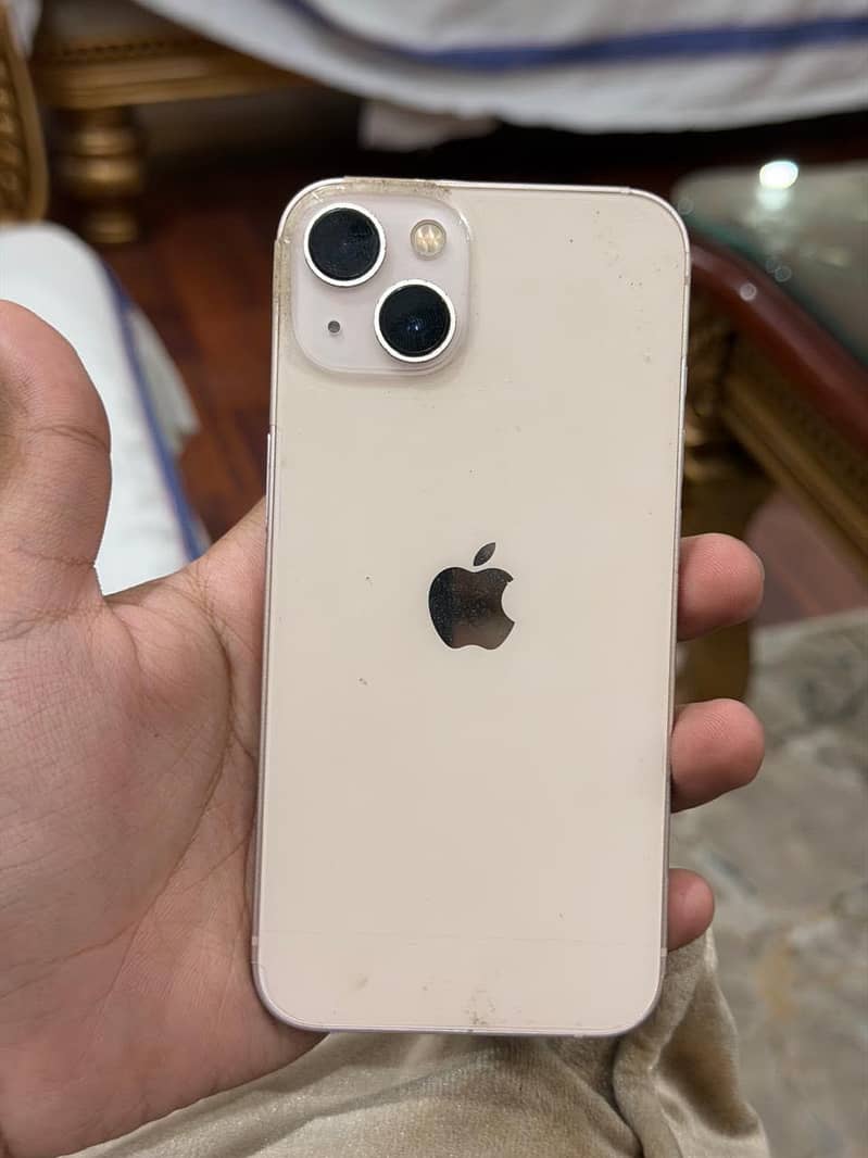 Apple iPhone 13 5