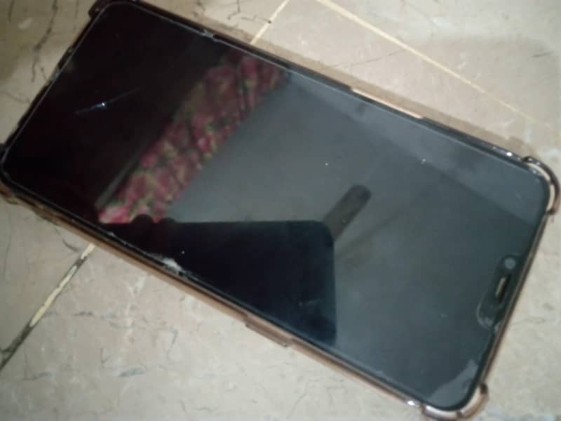 OPPO A3s 5