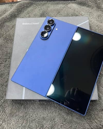 Samsung Mobile Z Fold 7