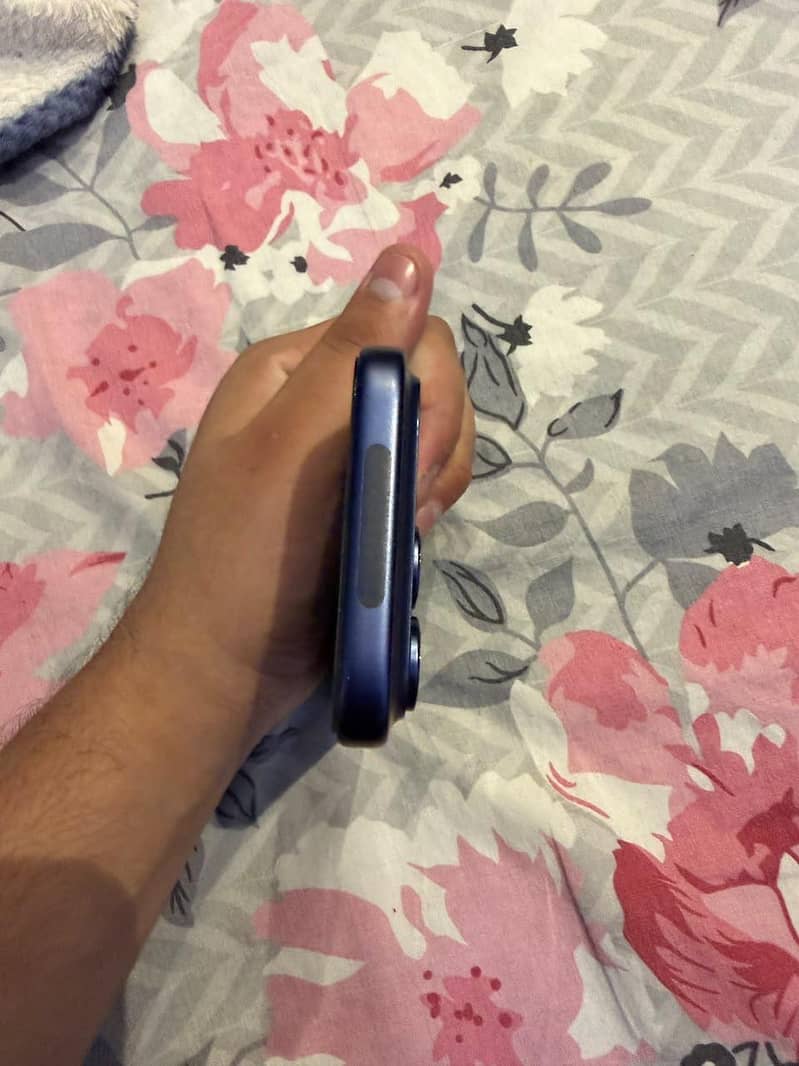 Apple iPhone 17 Pro 1