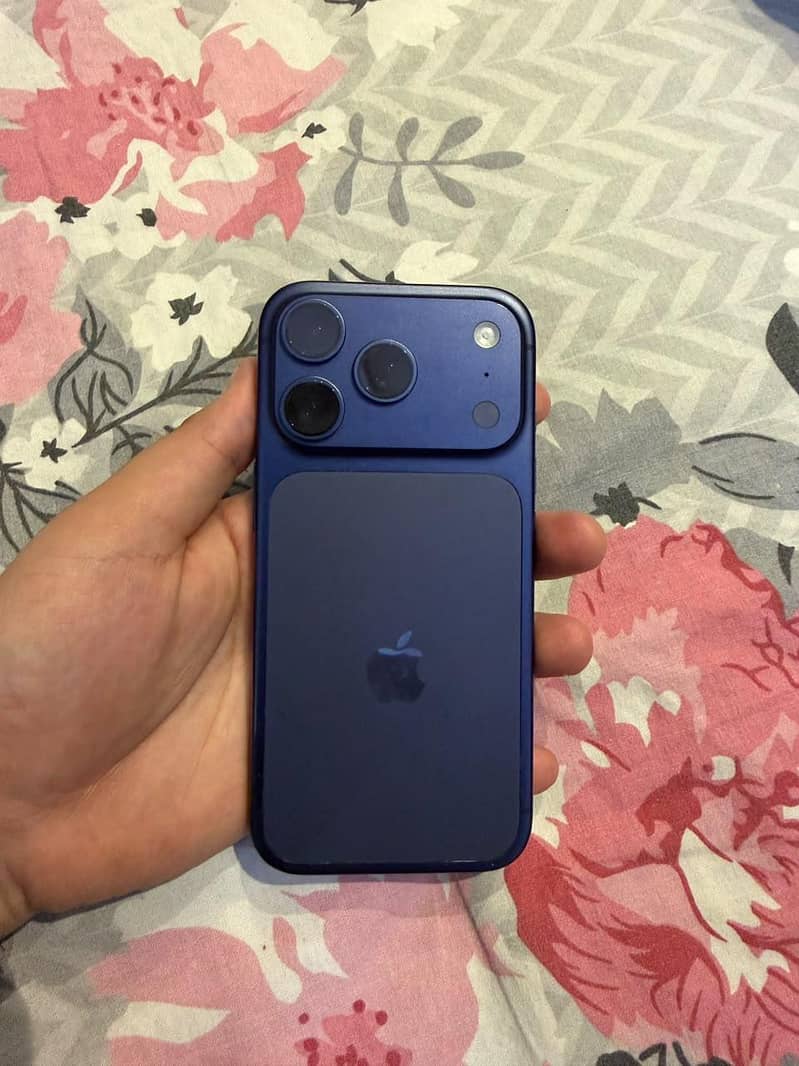 Apple iPhone 17 Pro 5