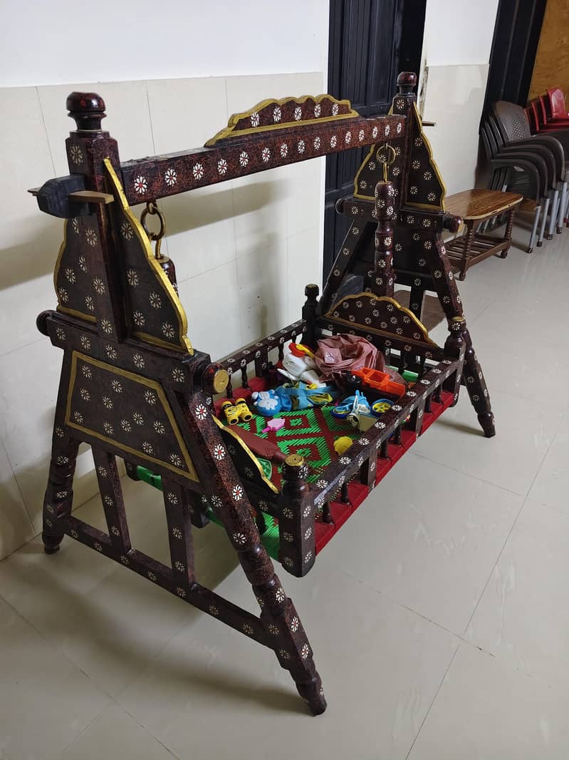 jhula Sindhi design 0
