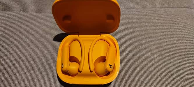 Like-New Beats Powerbeats Pro 2 (Electric Orange)