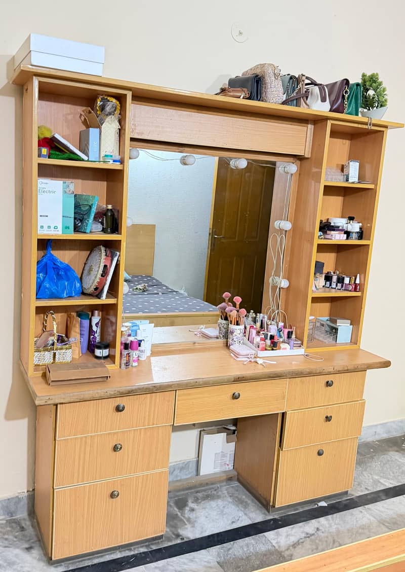 Dressing Table 1
