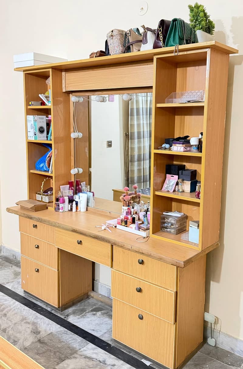 Dressing Table 2