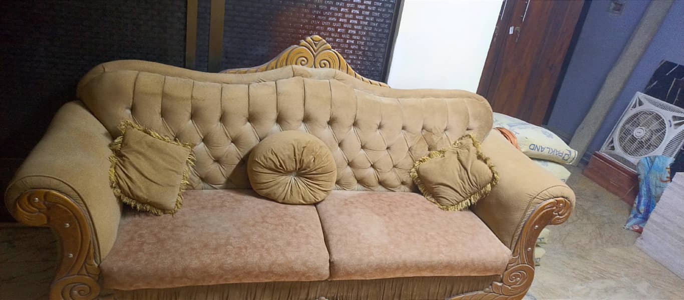 7 seter sofa set 10/9 condition 3