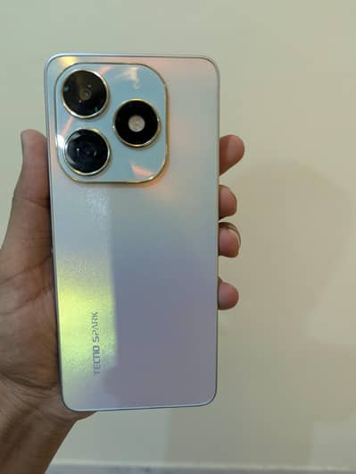 Techno spark 20