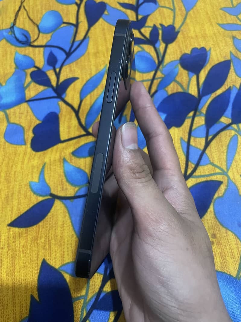 Apple iPhone 12 jv 4