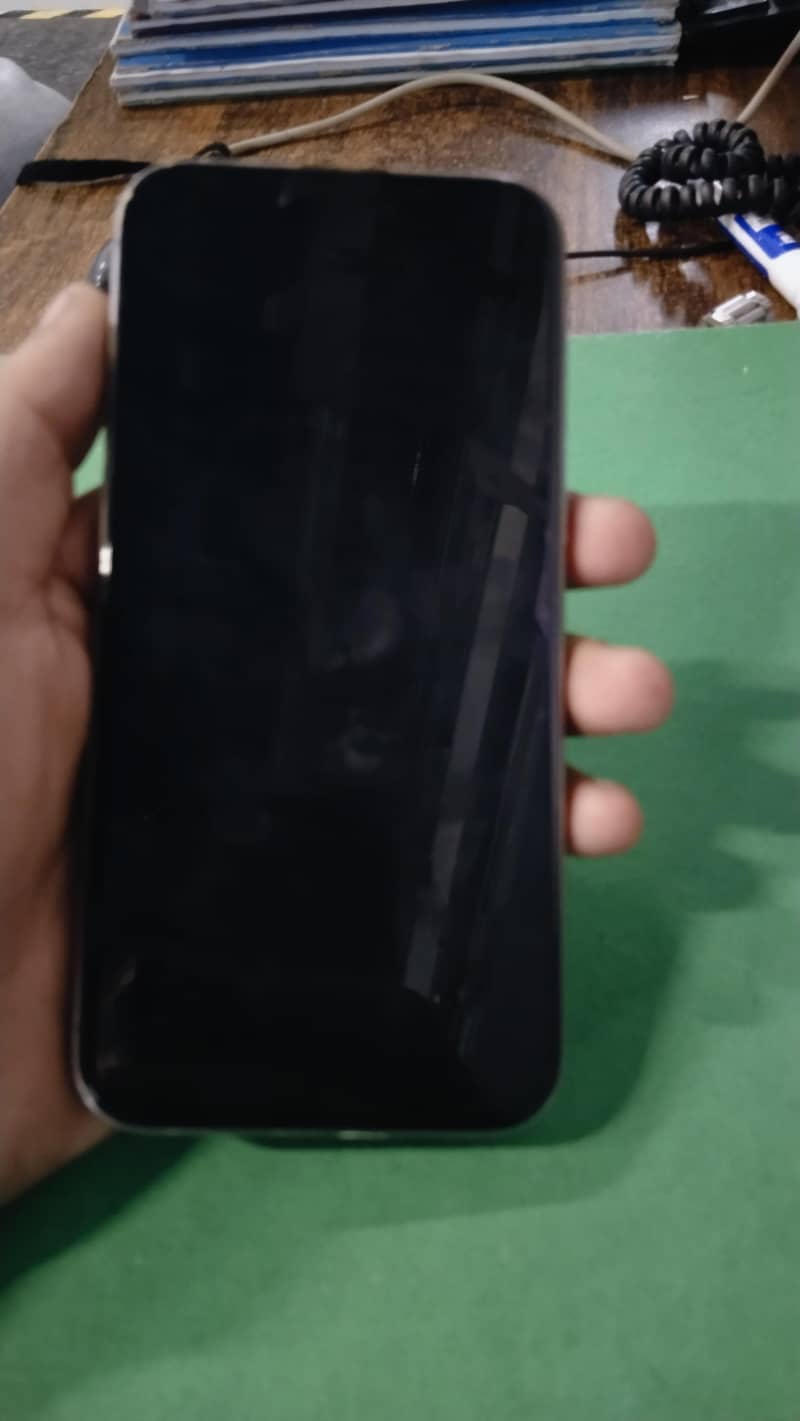 Apple iPhone 15 Pro Max 1