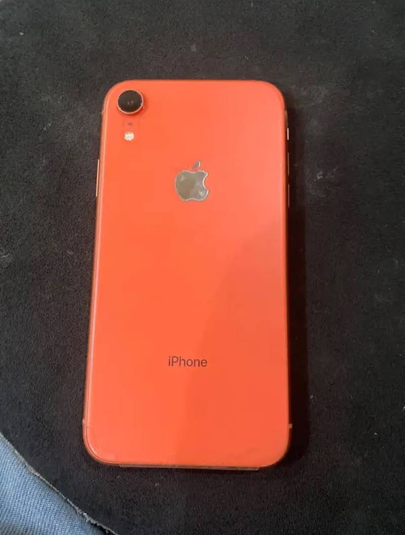 Apple iPhone XR 0