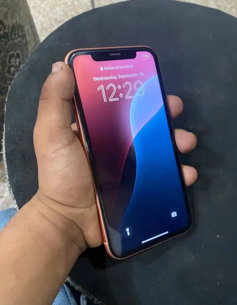 Apple iPhone XR 5