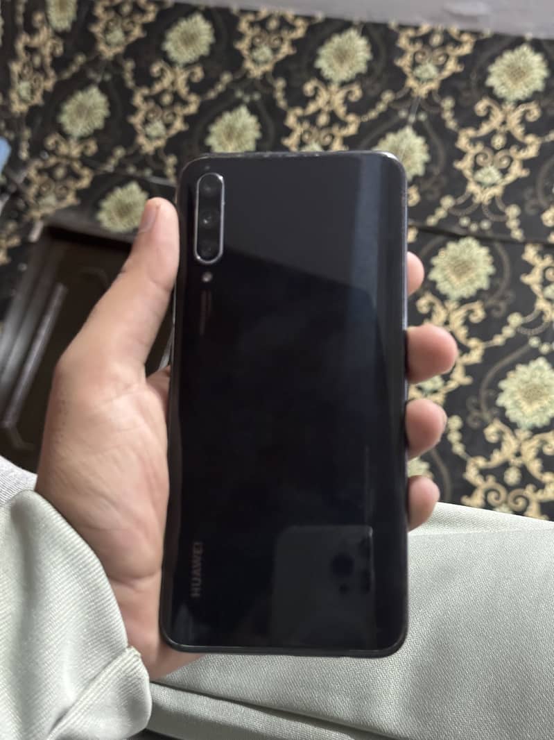 Huawei Y9s 2
