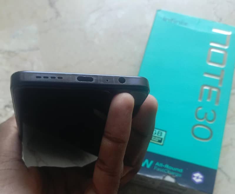Infinix Note 30 5