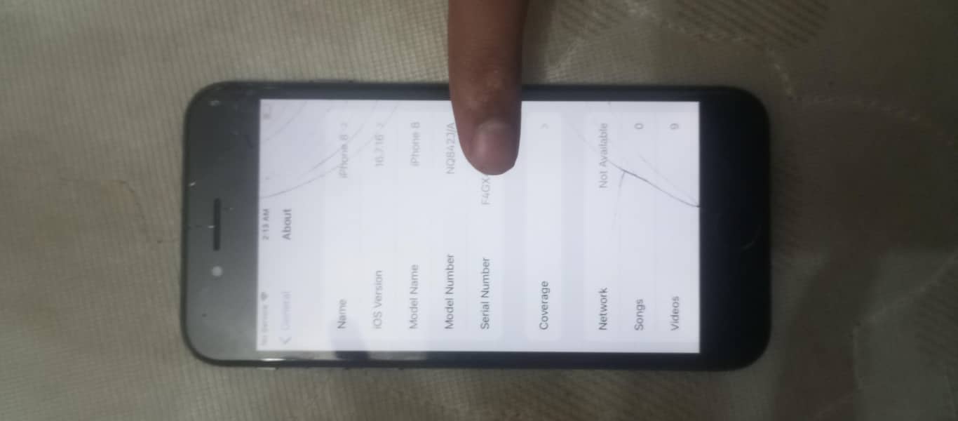 Apple iPhone 8 5
