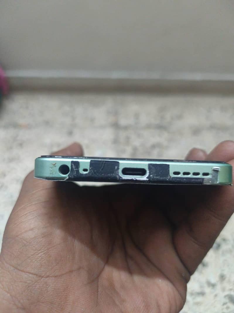 Realme C67 5