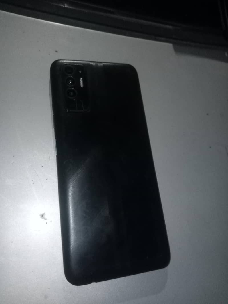 Tecno Pova 2 3