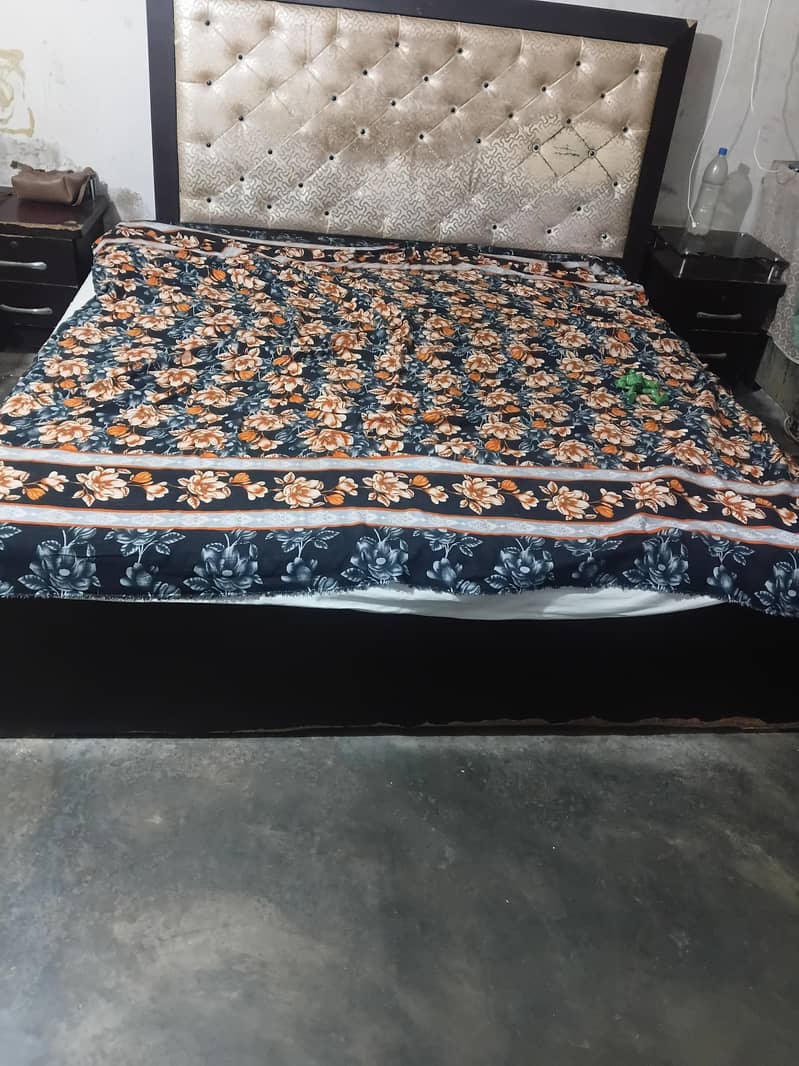 bedroom set 0